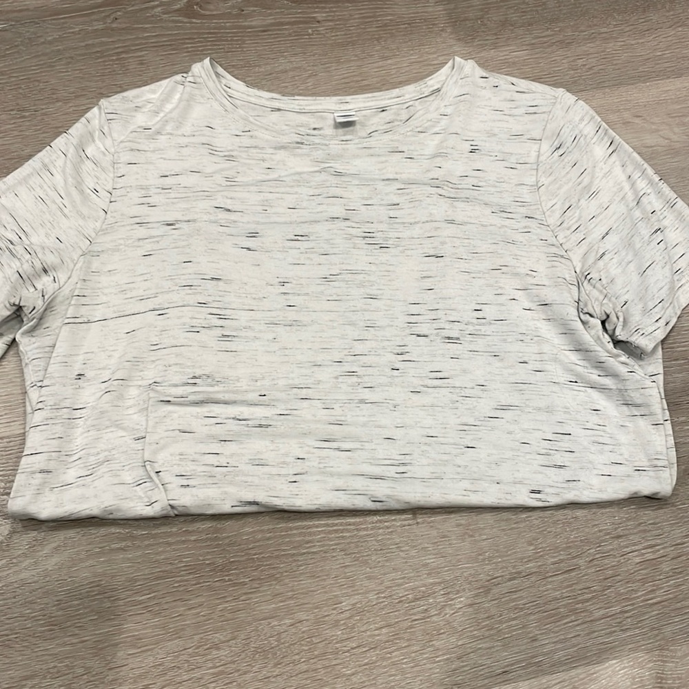 Old Navy Luxe T